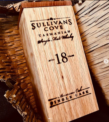 Sullivans Cove 18 Holzbox_only.png